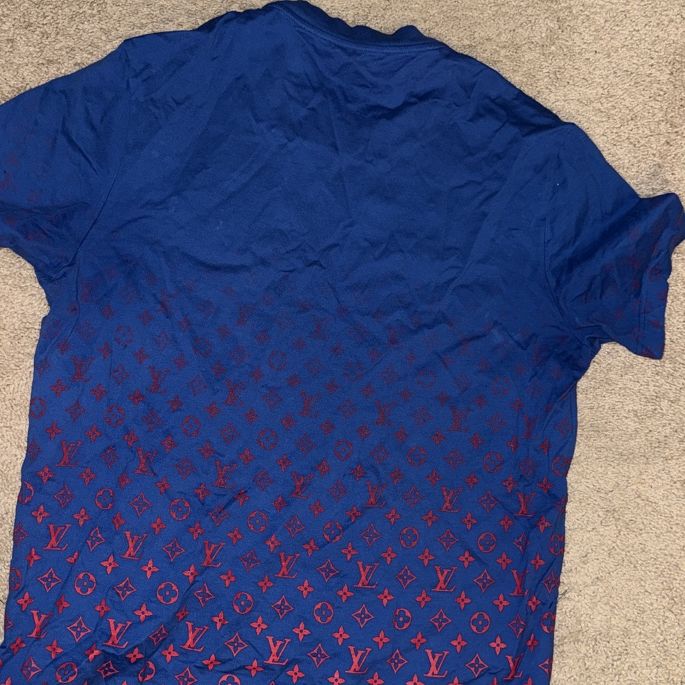 Louis Vuitton tee